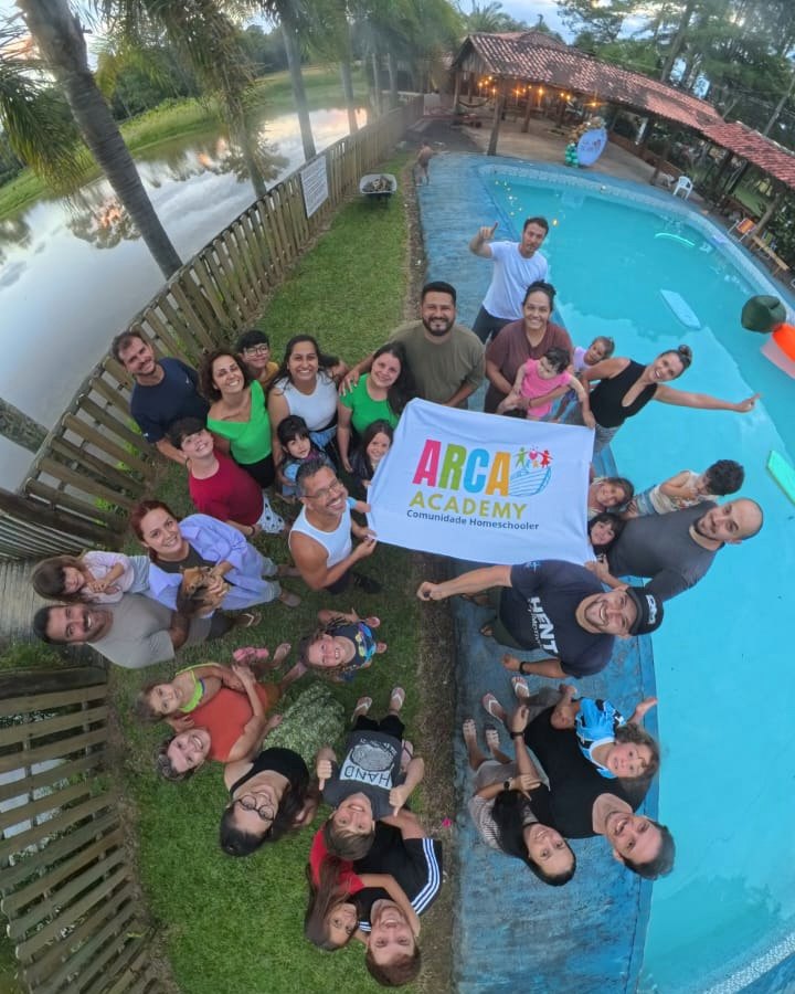 Comunidade Arca Academy reunida